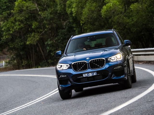 BMW X3 фото