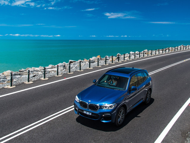 BMW X3 фото