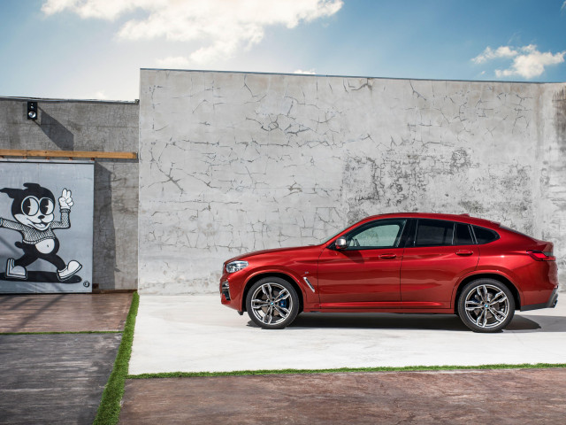 BMW X4 фото