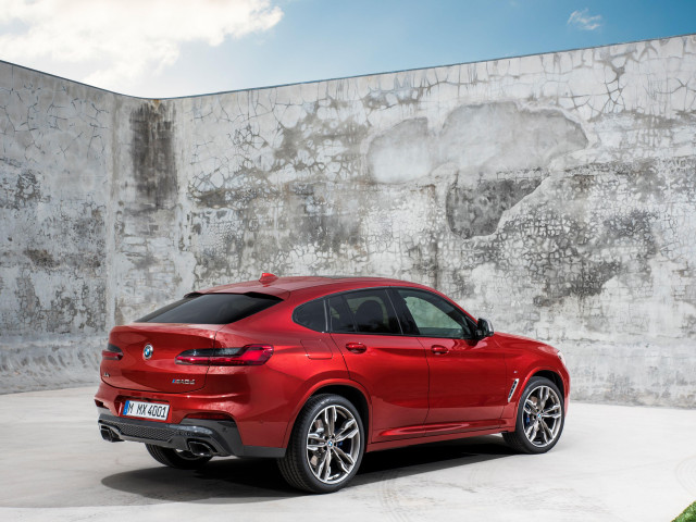 BMW X4 фото