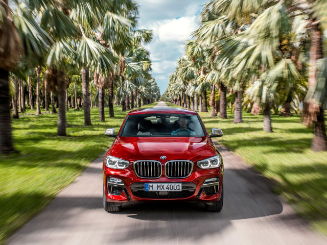 BMW X4 фото