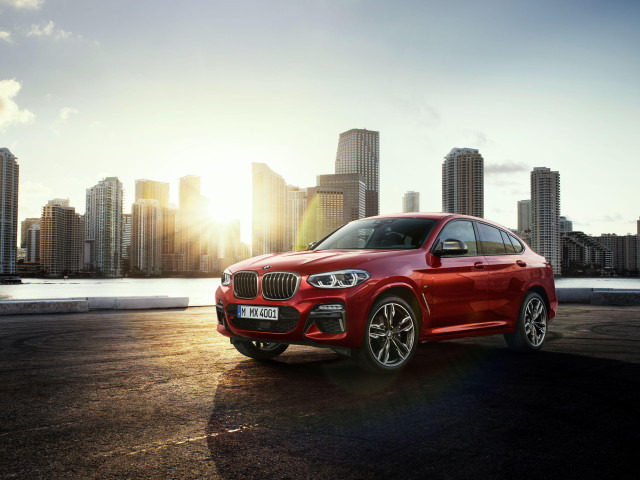 BMW X4 фото