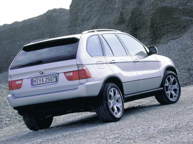 BMW X5 E53 фото