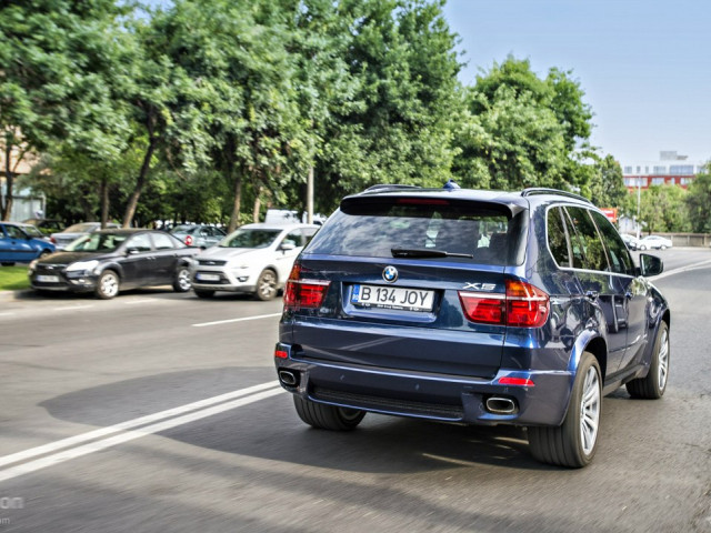 BMW X5 E70 фото