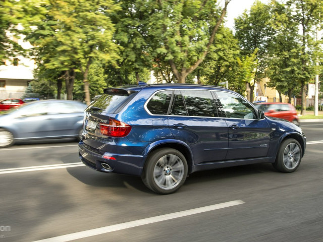 BMW X5 E70 фото