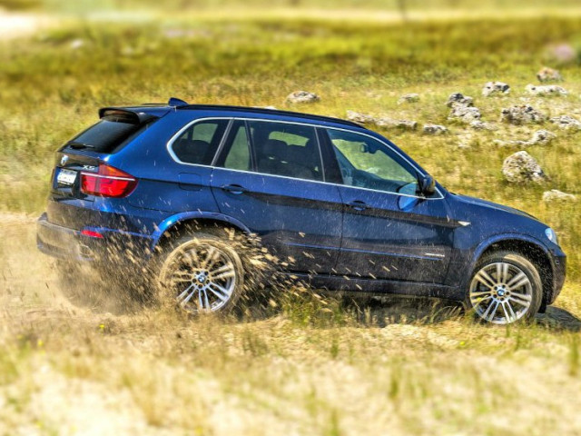 BMW X5 E70 фото