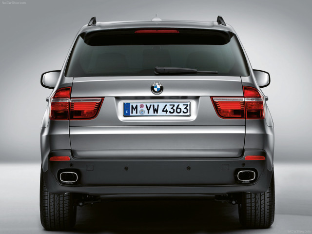 BMW X5 E70 фото