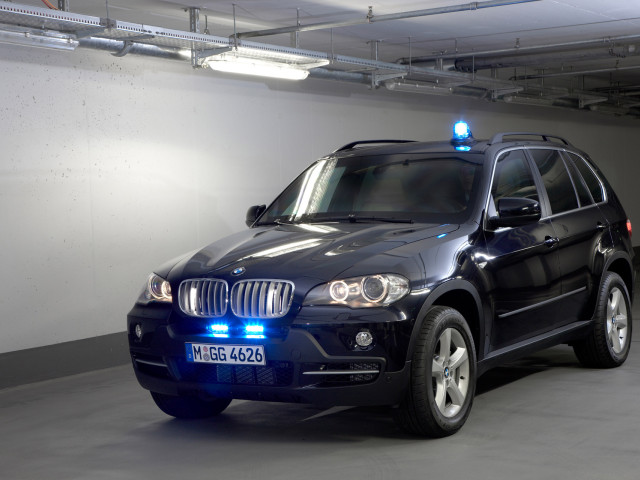 BMW X5 E70 фото