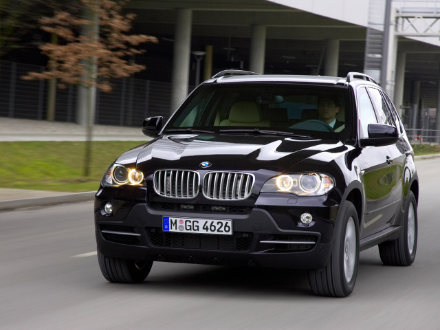 BMW X5 E70 фото