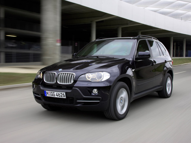 BMW X5 E70 фото