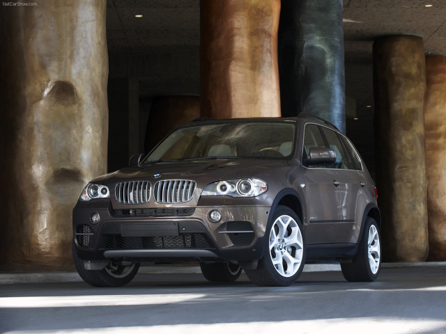 BMW X5 E70 фото