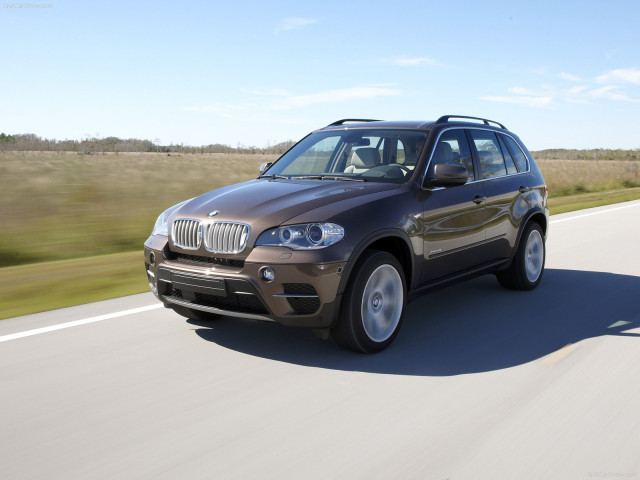 BMW X5 E70 фото