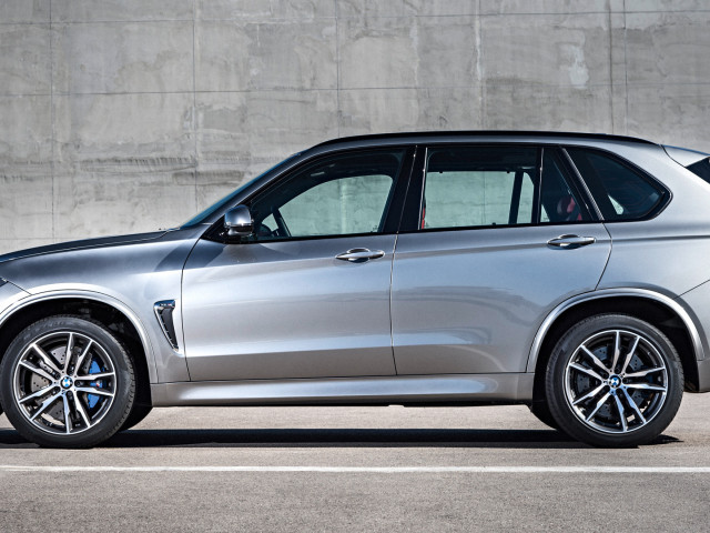 BMW X5 M фото