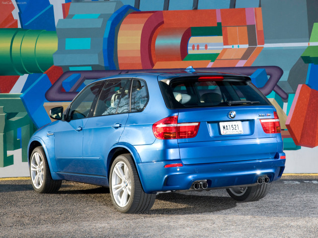 BMW X5 M фото