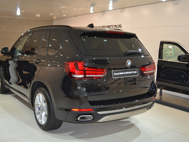 BMW X5 Security Plus фото