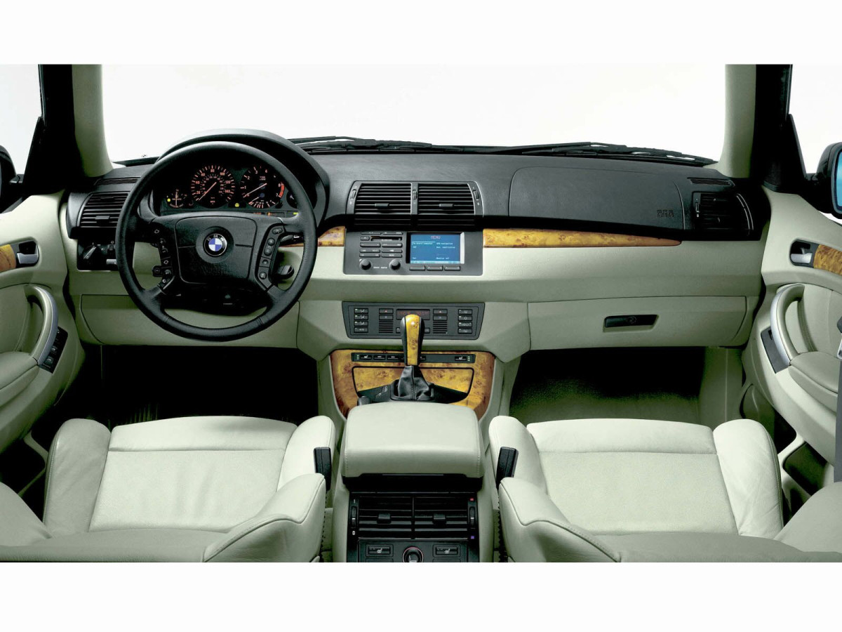 BMW X5 фото 10046