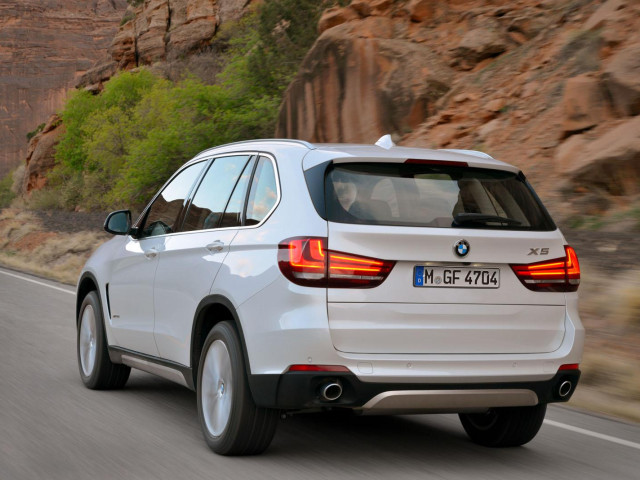 BMW X5 фото