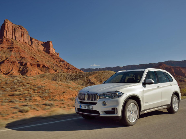 BMW X5 фото