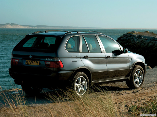 BMW X5 фото