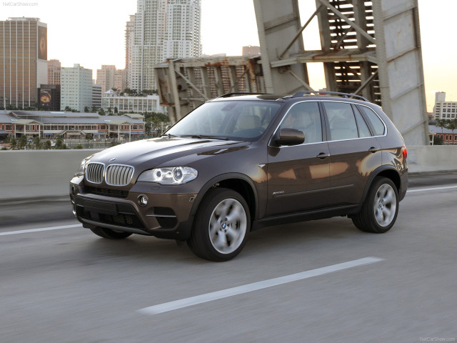 BMW X5 фото