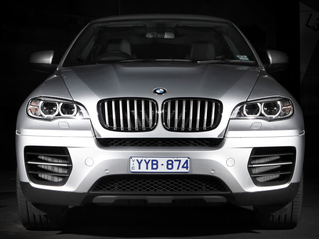 BMW X6 фото