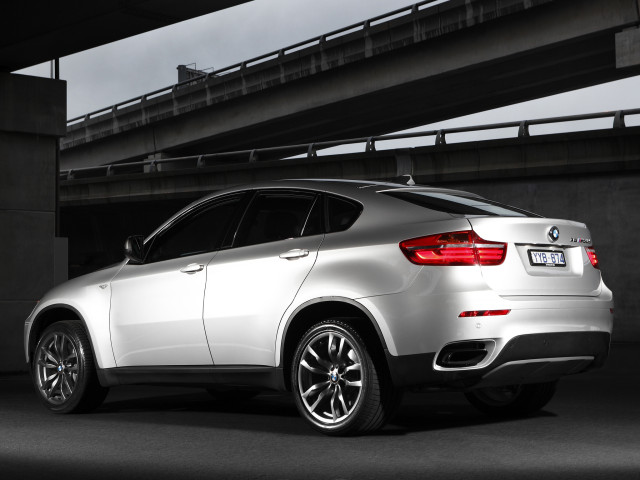 BMW X6 фото