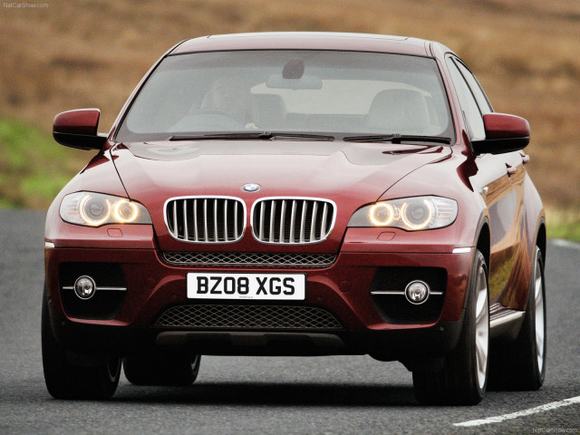 BMW X6 фото