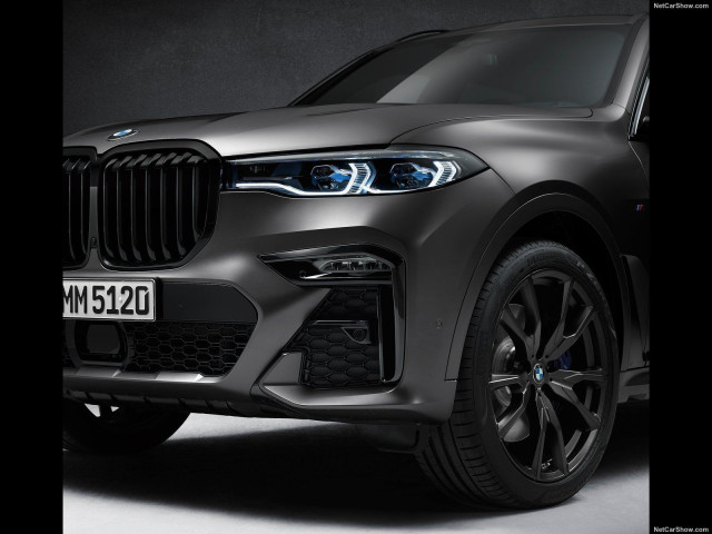 BMW X7 фото