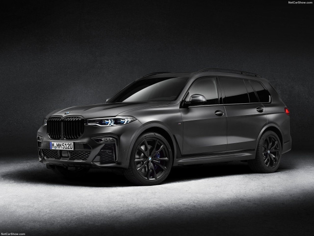 BMW X7 фото