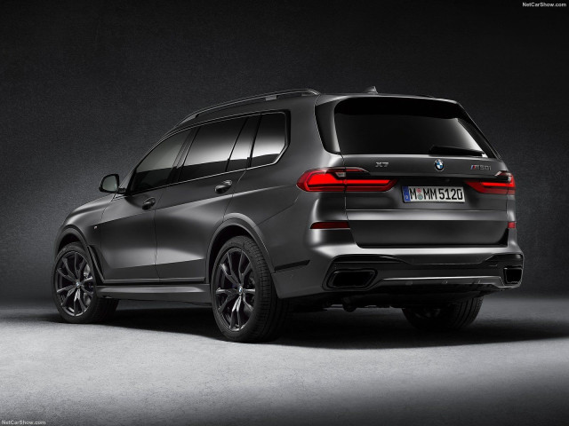 BMW X7 фото