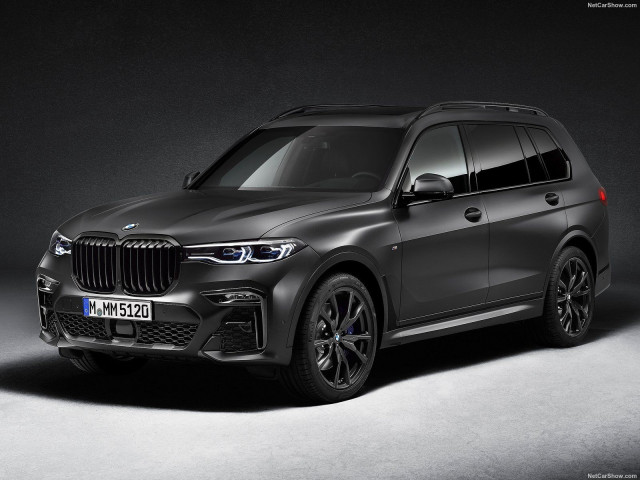 BMW X7 фото