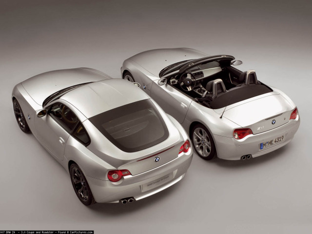 BMW Z4 Coupe фото