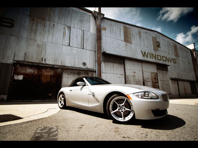 BMW Z4 M Roadster фото