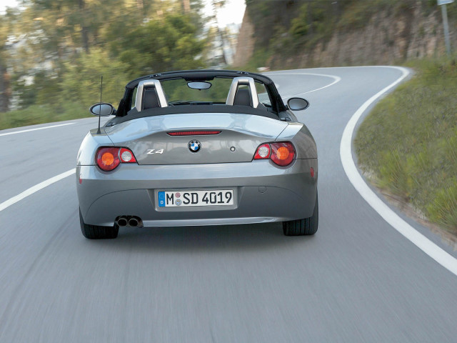 BMW Z4 фото