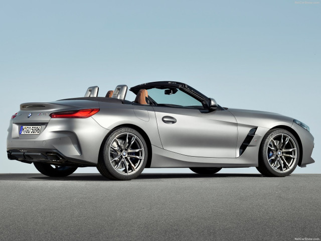 BMW Z4 фото