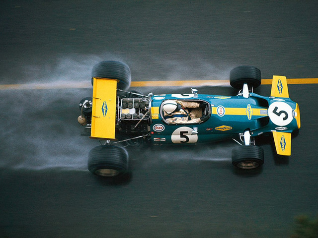 Brabham BT33 фото
