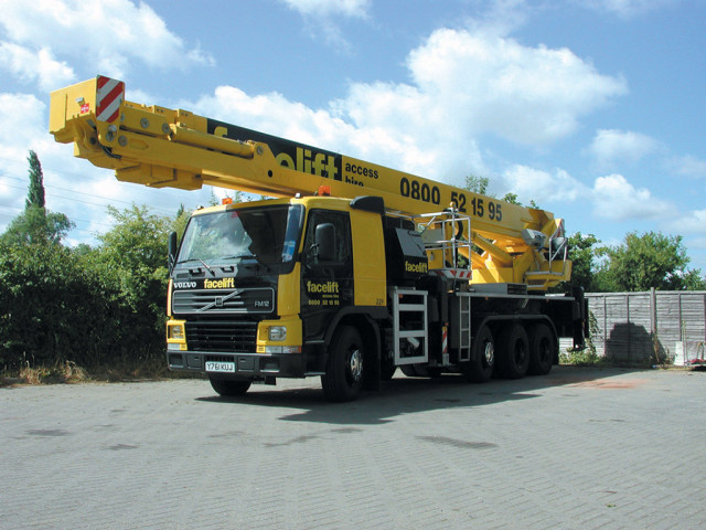 Bronto Skylift S62MDT фото