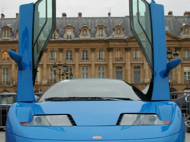 Bugatti EB 110 фото