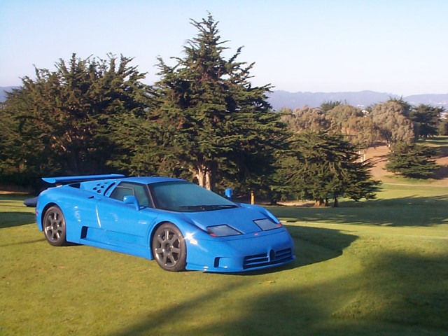 Bugatti EB 110 фото