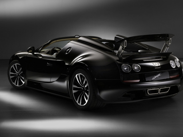 Bugatti Veyron фото