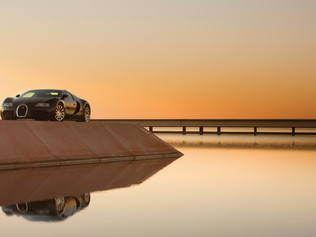 Bugatti Veyron фото