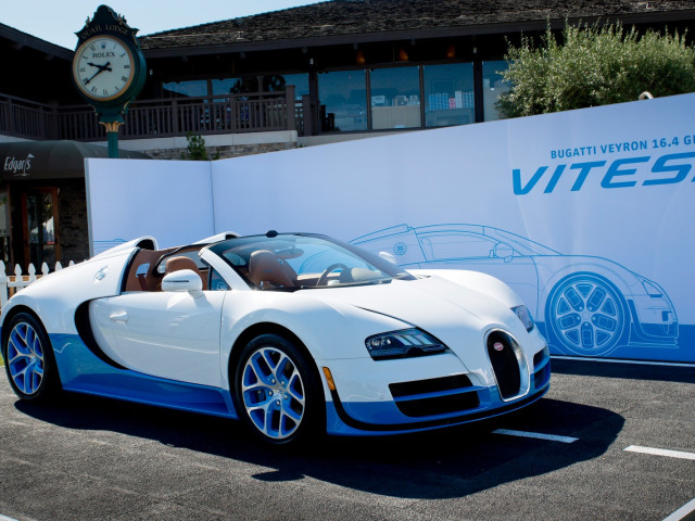 Bugatti Veyron фото