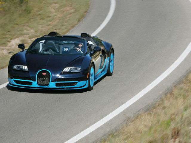 Bugatti Veyron фото