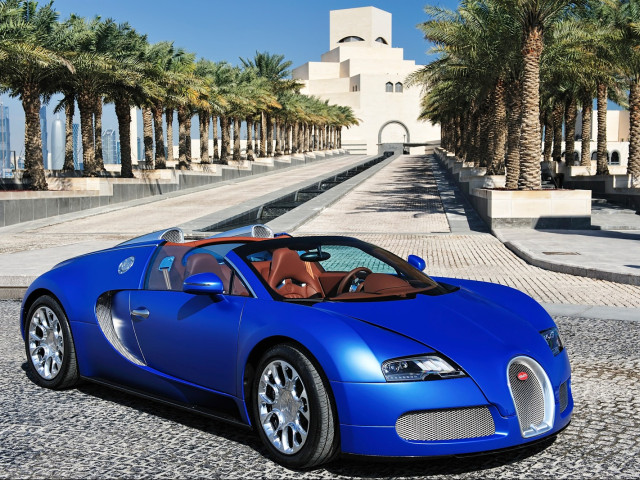 Bugatti Veyron фото