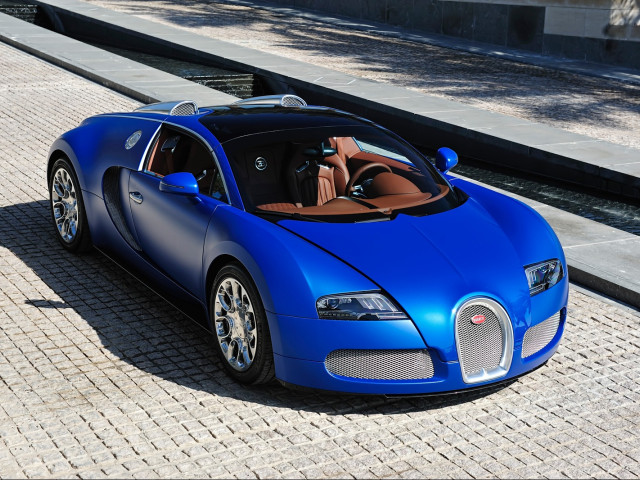 Bugatti Veyron фото