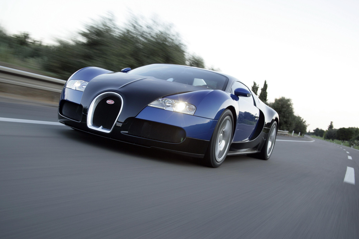 Bugatti Veyron фото 33325