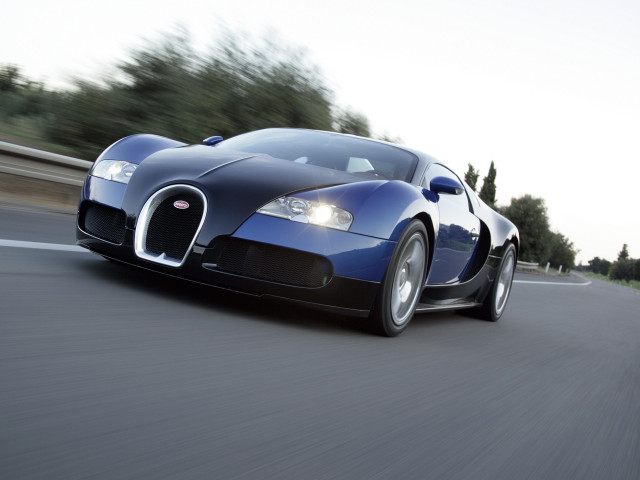 Bugatti Veyron фото