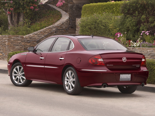 Buick LaCrosse Super фото