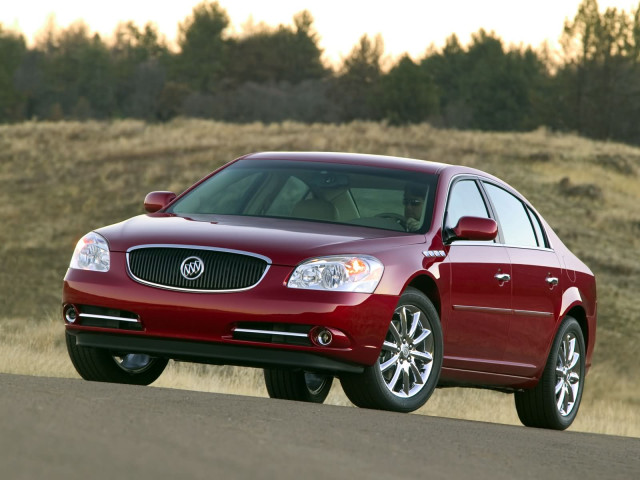 Buick Lucerne CXS фото