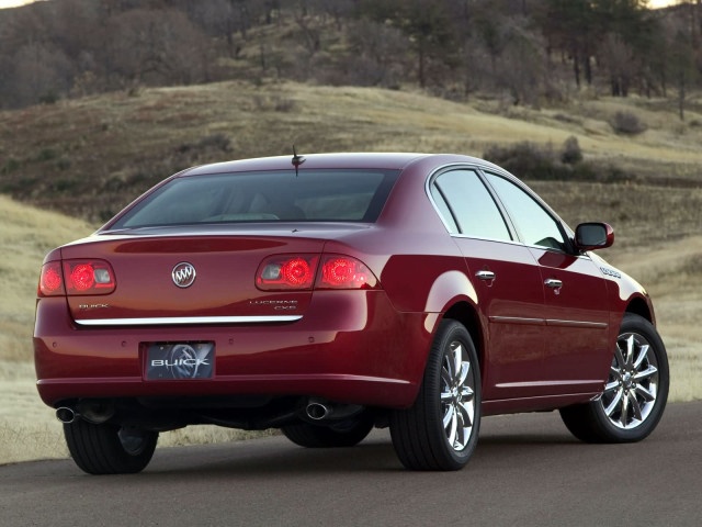 Buick Lucerne CXS фото